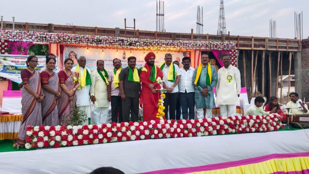 ಜಾನಪದ ಸಾಹಿತ್ಯ ಗ್ರಾಮೀಣ ಸಂಸ್ಕೃತಿ ಪ್ರತಿಬಿಂಬಿಸುವ ಶ್ರೀಮಂತ ಸಾಹಿತ್ಯ