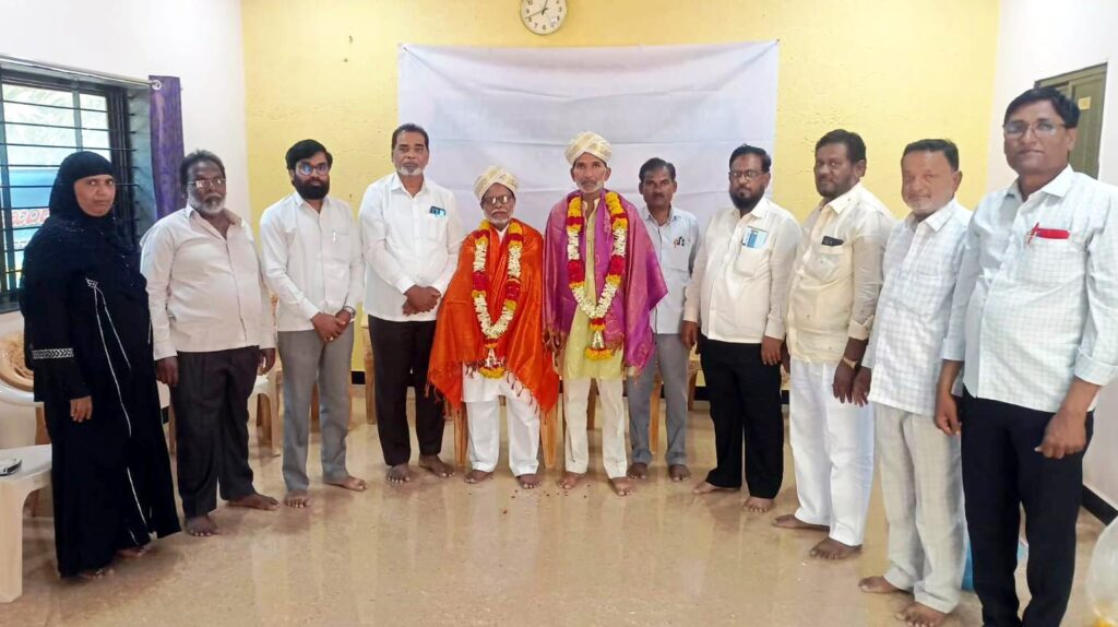 ಅಧ್ಯಕ್ಷರಾಗಿ ಮನಿಯಾರ ಅವಿರೋಧವಾಗಿ ಆಯ್ಕೆ