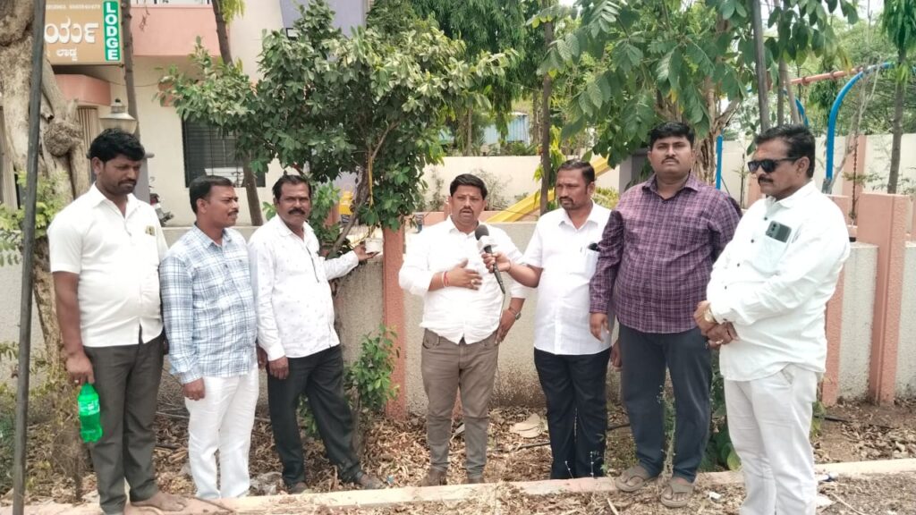 ಪ್ರಾಣಿ-ಪಕ್ಷಿಗಳ ಸಂಕುಲದ ರಕ್ಷಣೆಗೆ ಅರ್ಧಗಂಟೆ ಮೀಸಲಿಡಿ :ಕಾಪಸೆ