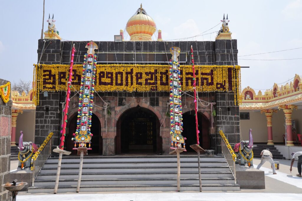 ಪುಣ್ಯಕ್ಷೇತ್ರ ತುಬಚಿ ಹಿಂದೂ-ಮುಸ್ಲಿಂ ಬಾಂಧವ್ಯದ ಬೆಸುಗೆ