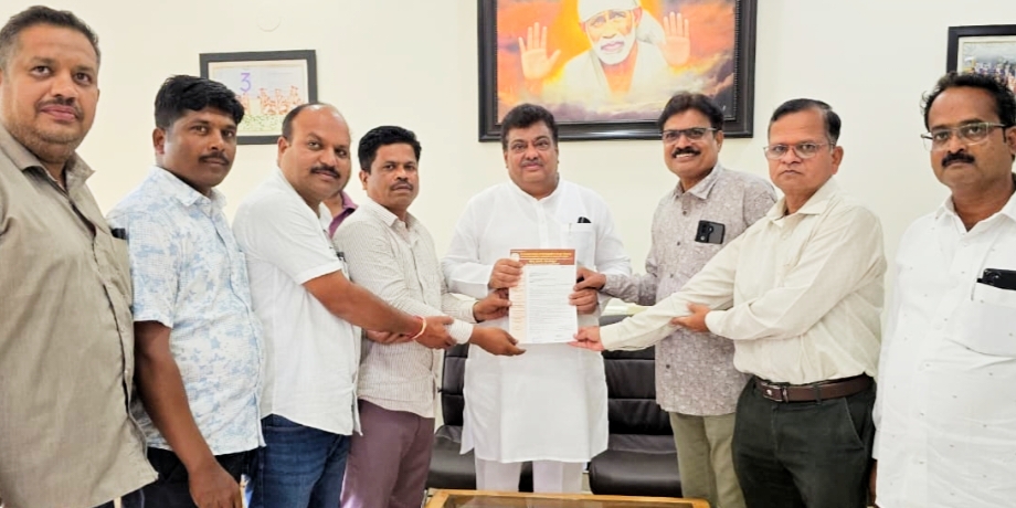 ಪತ್ರಿಕಾ ಭವನ ನವೀಕರಣಕ್ಕಾಗಿ ಸಚಿವ ಎಂ.ಬಿ.ಪಾಟೀಲರಿಗೆ ಮನವಿ