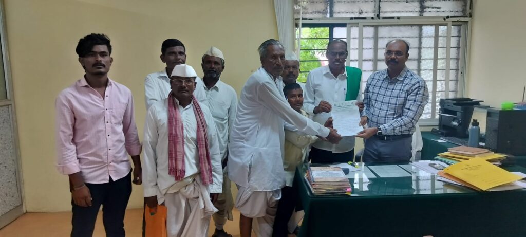 ಯು.ಕೆ.ಪಿ. ಭೂಮಾಪಕರ ವರ್ಗಾವಣೆ ರದ್ದಿಗೆ ರೈತ ಸಂಘ ಆಗ್ರಹ