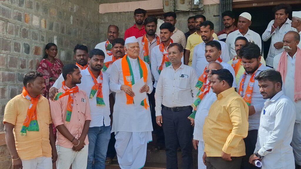 ವಿಜಯಪುರ ಜಿಲ್ಲೆ ಸಂಪೂರ್ಣ ಬರಪೀಡಿತ ಪ್ರದೇಶವೆಂದು ಘೋಷಿಸಿ