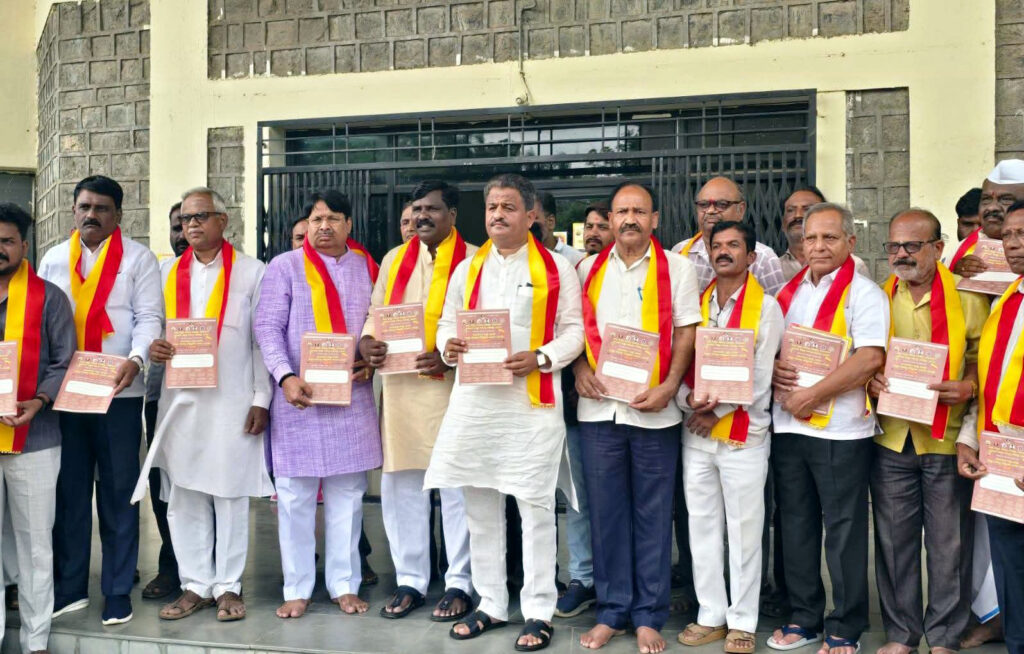 ನಾಡು-ನುಡಿ, ನೆಲ-ಜಲದ ಅಭಿಮಾನ ಇರಬೇಕು :ಮನಗೂಳಿ
