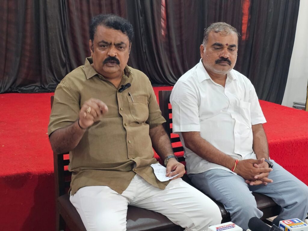 ಎಸ್.ಎಂ.ಪಾಟೀಲ ಗಣಿಹಾರ ಬಹಿರಂಗ ಕ್ಷಮೆಯಾಚಿಸಲಿ