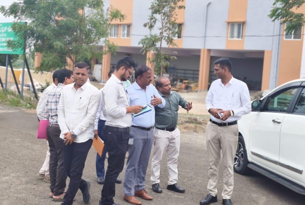 ಶೀತಲಗೃಹಕ್ಕೆ ಜಿಲ್ಲಾಧಿಕಾರಿ ಡಾ.ಆನಂದ್ ಭೇಟಿ, ಪರಿಶೀಲನೆ