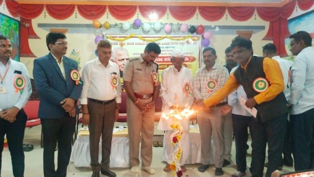 ದೇವರಾಜ ಅರಸು ಕರ್ನಾಟಕ ನಾಮಕರಣದ ರೂವಾರಿ :ಅರಳಿ