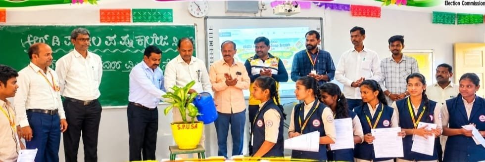ಸಿಂದಗಿಯಲ್ಲಿ ಯುವ ಮತದಾರರ ಮಿಂಚಿನ ನೋಂದಣಿ ಜಾಗೃತಿ
