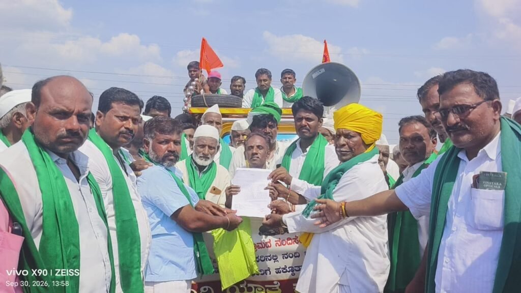ಬೇಡಿಕೆ ಈಡೇರಿಕೆಗೆ ರೈತರಿಂದ ಜೋಡೆತ್ತಿನ ಬಂಡಿಗಳ ರ್ಯಾಲಿ
