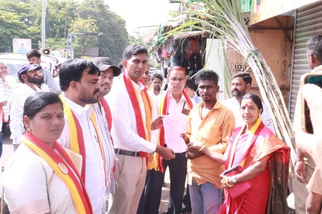 ವಾಣಿಜ್ಯ ಮಳಿಗೆಗಳ ನಾಮಫಲಕಗಳಲ್ಲಿ ಶೇ.೬೦ ಕನ್ನಡ ಬಳಕೆಗೆ ಆದ್ಯತೆ ನೀಡಿ